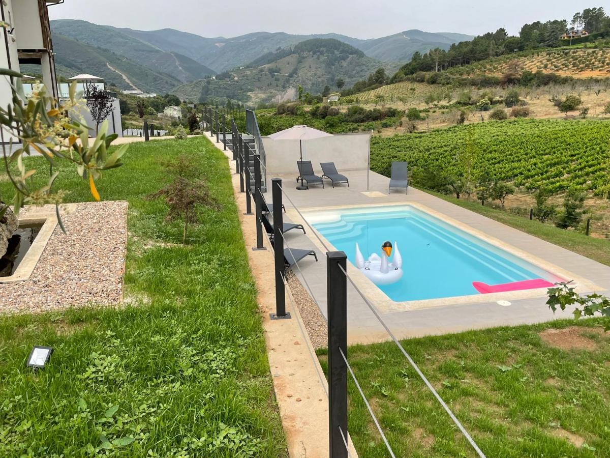 Boutique Finca Esencial บียาฟรันกา เดล เบียร์โซ ภายนอก รูปภาพ