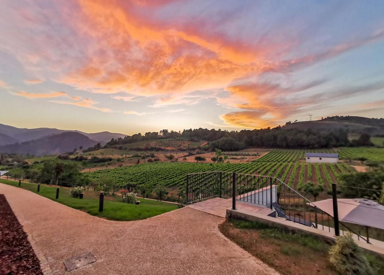 Boutique Finca Esencial บียาฟรันกา เดล เบียร์โซ ภายนอก รูปภาพ