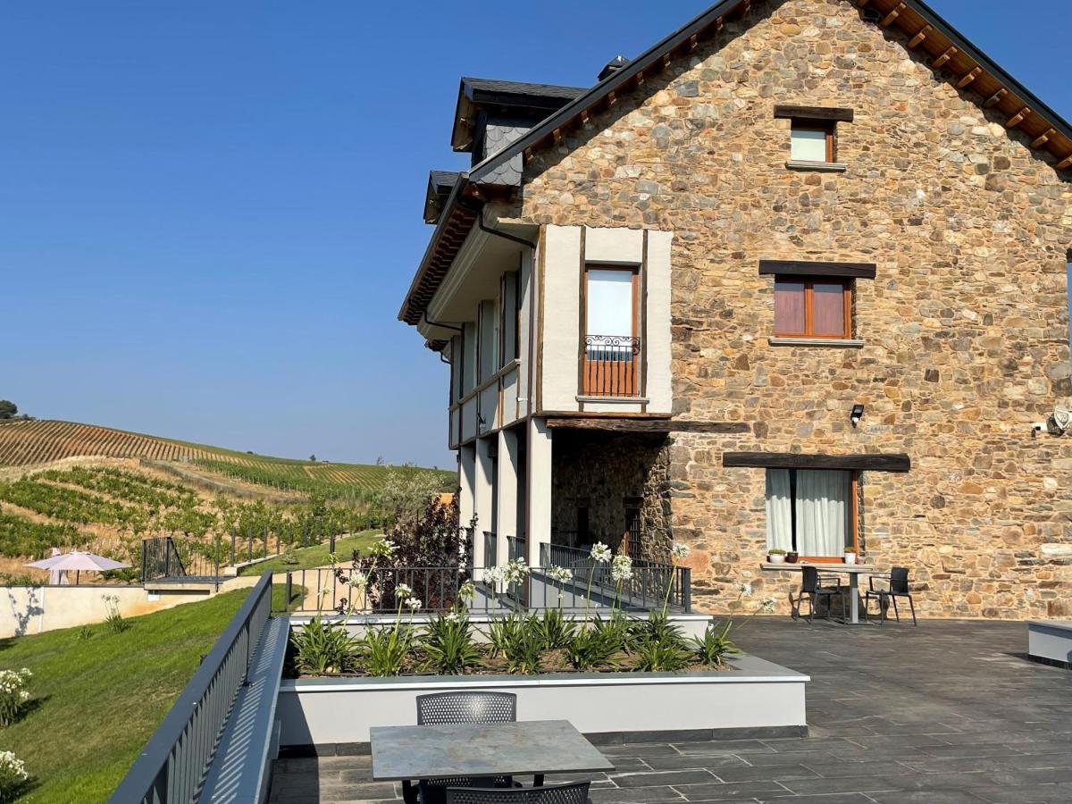 Boutique Finca Esencial บียาฟรันกา เดล เบียร์โซ ภายนอก รูปภาพ