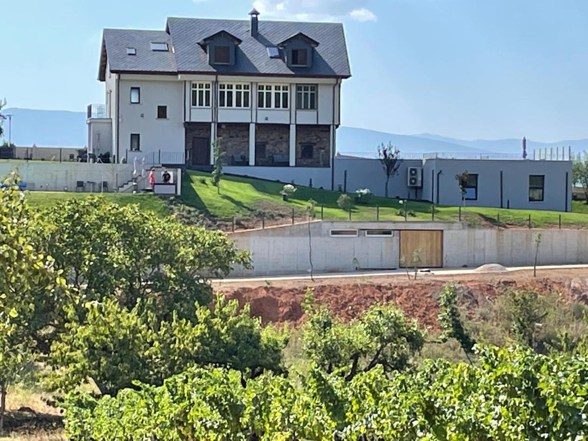 Boutique Finca Esencial บียาฟรันกา เดล เบียร์โซ ภายนอก รูปภาพ