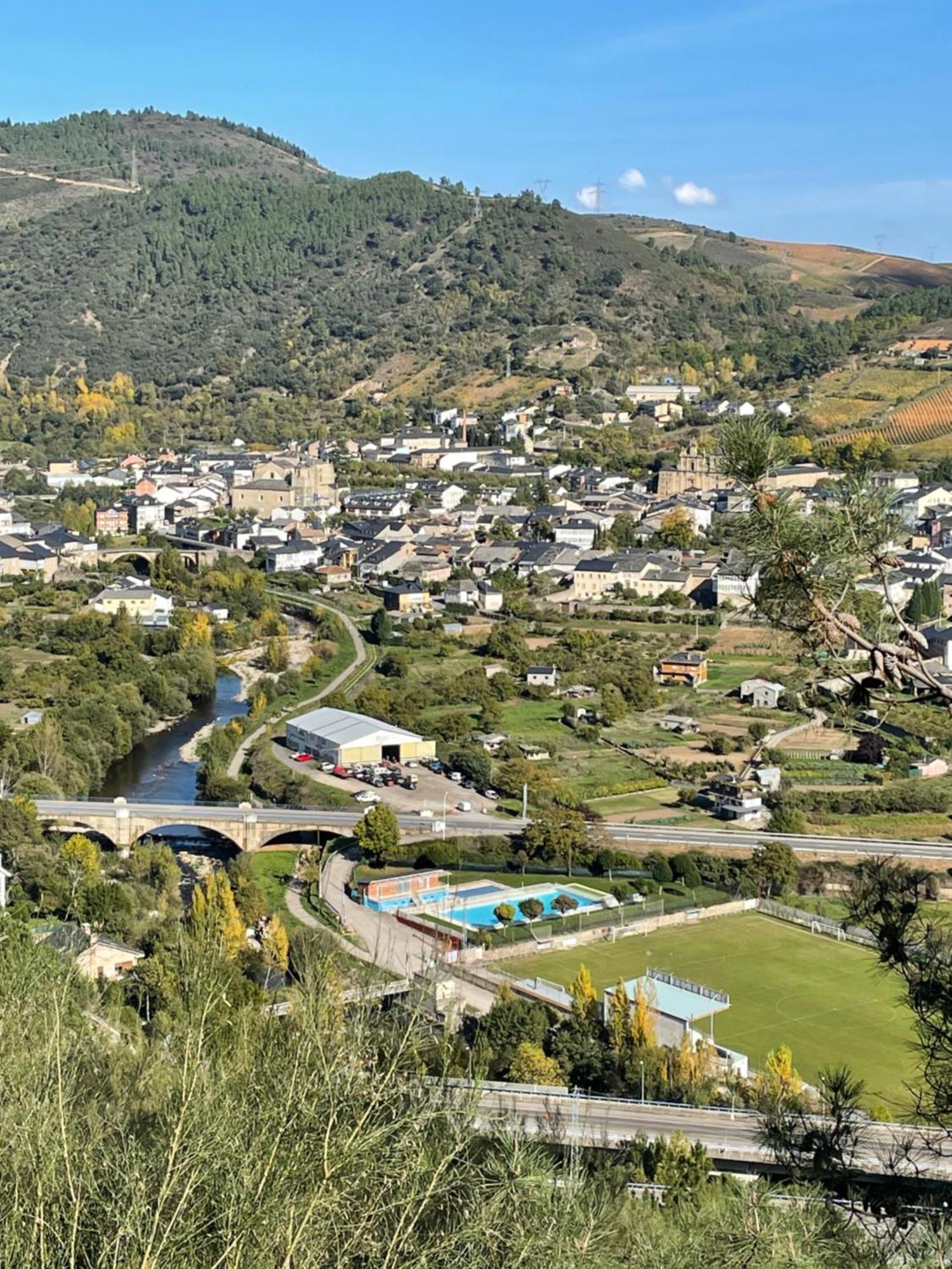 Boutique Finca Esencial บียาฟรันกา เดล เบียร์โซ ภายนอก รูปภาพ