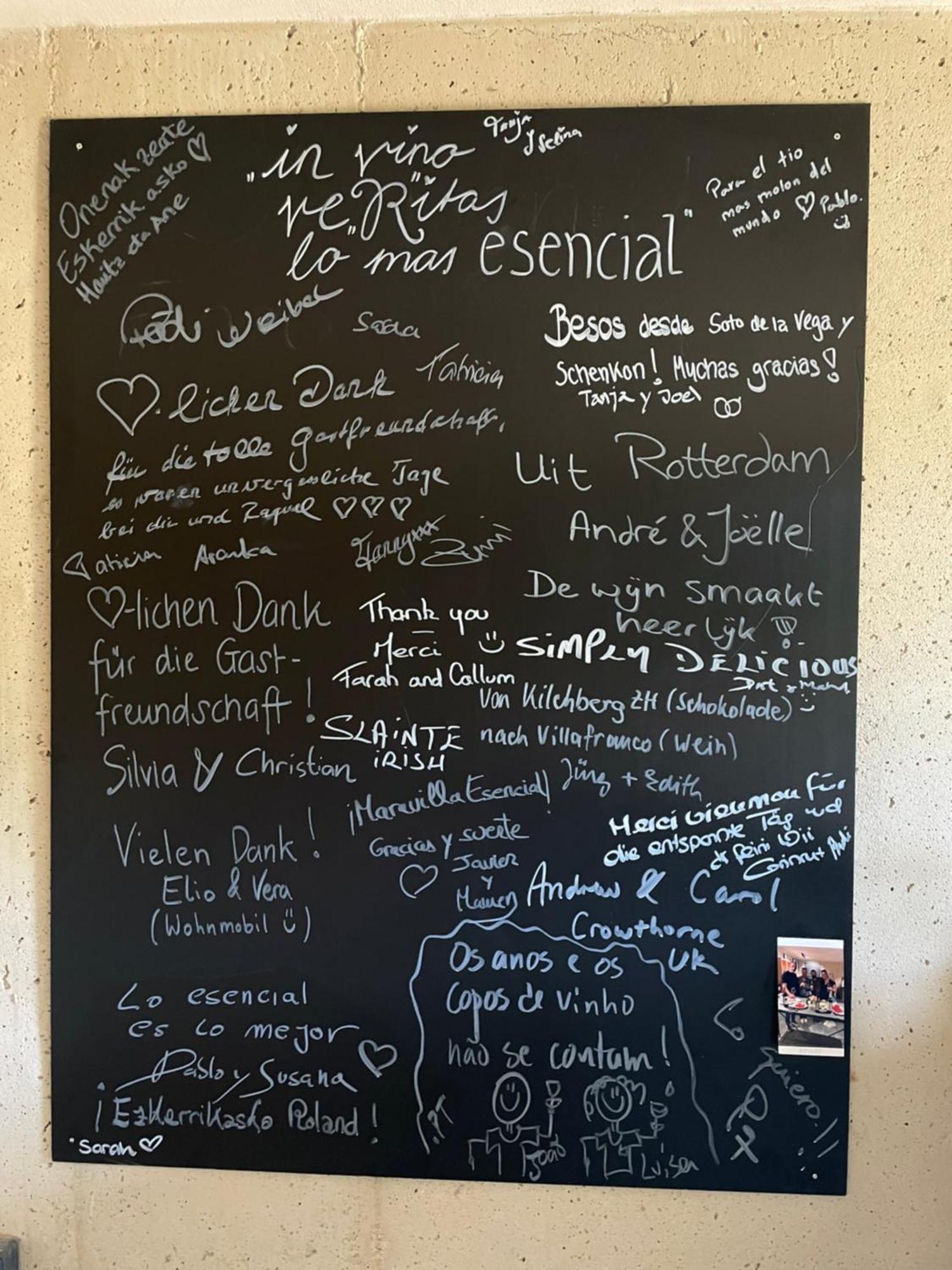 Boutique Finca Esencial บียาฟรันกา เดล เบียร์โซ ภายนอก รูปภาพ